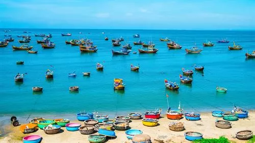 Thuê Xe Du Lịch Từ Sài Gòn Đi Cảng Phan Thiết